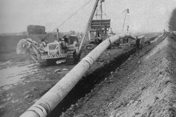 Bau der Nord-West Oelleitung in den 50er Jahren