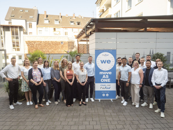 Netzwerk, Wissen, move AS ONE!