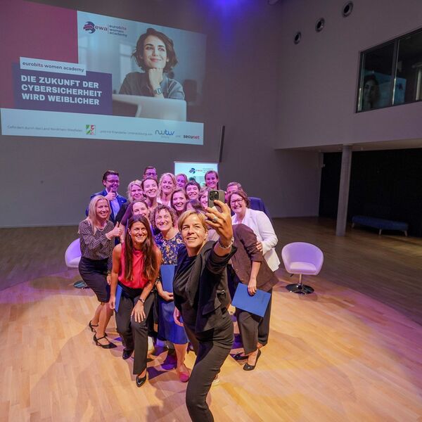 Cybersicherheit wird weiblicher!
